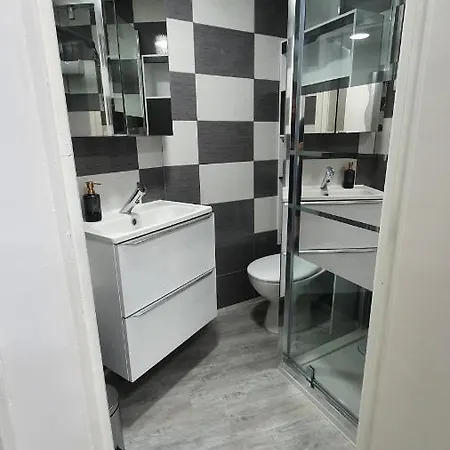 Carnus Appartement *